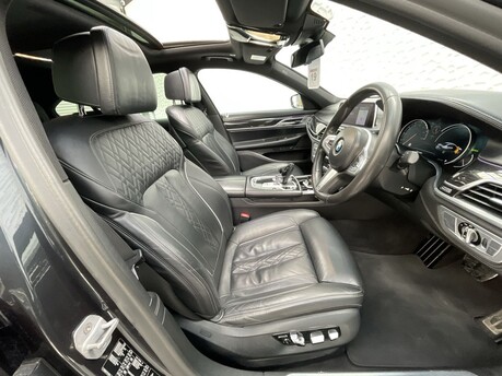BMW 7 Series 740LD XDRIVE M SPORT 9