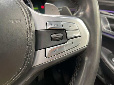 BMW 7 Series 740LD XDRIVE M SPORT 21