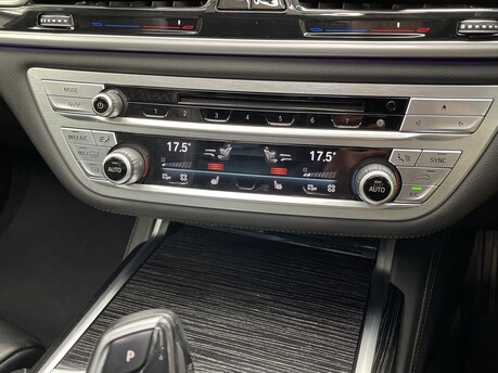 BMW 7 Series 740LD XDRIVE M SPORT 34