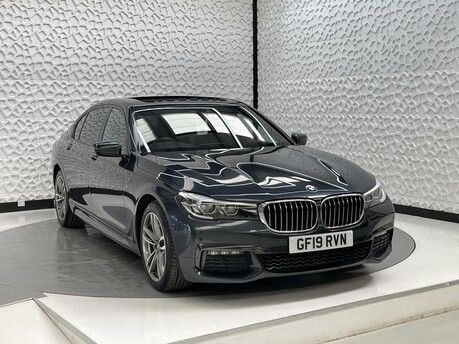 BMW 7 Series 740LD XDRIVE M SPORT
