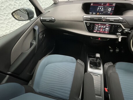 Citroen Grand C4 Spacetourer PURETECH FEEL S/S 15