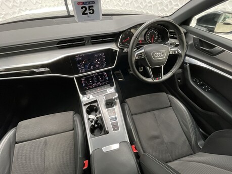 Audi A6 AVANT TDI QUATTRO S LINE MHEV 14