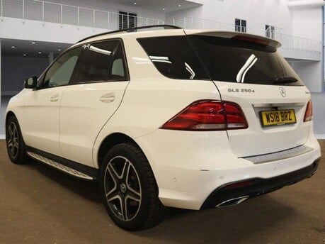 Mercedes-Benz GLE GLE 250 D 4MATIC AMG NIGHT EDITION PREMIUM PLUS 10