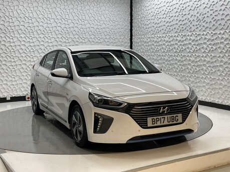 Hyundai IONIQ PREMIUM SE MHEV