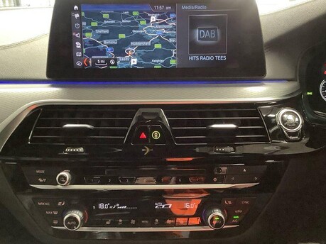 BMW 5 Series 530D XDRIVE M SPORT 6