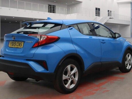 Toyota C-HR ICON 8