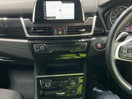 BMW 2 Series 220I SPORT ACTIVE TOURER 6