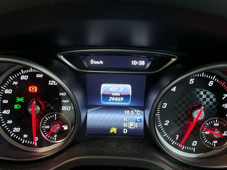 Mercedes-Benz A Class A 180 AMG LINE 6