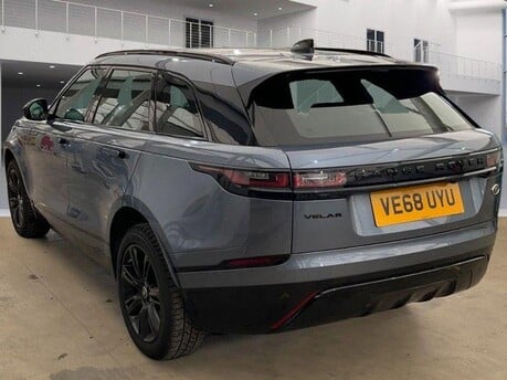 Land Rover Range Rover Velar R-DYNAMIC SE 10