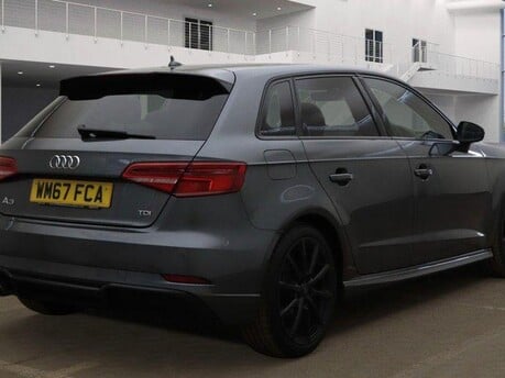 Audi A3 TDI BLACK EDITION 11