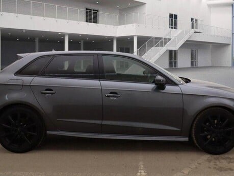 Audi A3 TDI BLACK EDITION 12