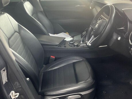 Alfa Romeo Stelvio TB NERO EDIZIONE 3