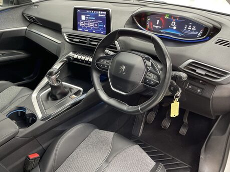 Peugeot 3008 1.2 PureTech Allure Euro 6 (s/s) 5dr 10