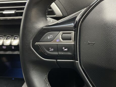 Peugeot 3008 1.2 PureTech Allure Euro 6 (s/s) 5dr 19