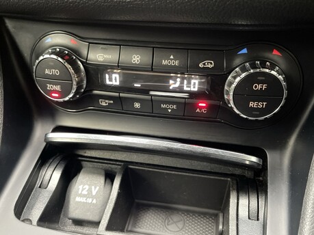 Mercedes-Benz GLA 2.1 GLA200d AMG Line 7G-DCT Euro 6 (s/s) 5dr 29