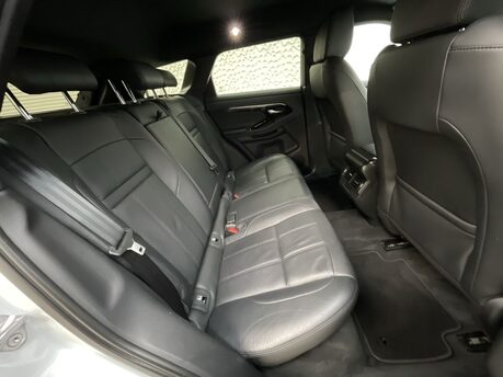 Land Rover Range Rover Evoque 2.0 D180 R-Dynamic S Auto 4WD Euro 6 (s/s) 5dr 32