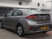 Hyundai IONIQ 1.6 h-GDi SE Connect DCT Euro 6 (s/s) 5dr 3