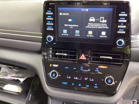 Hyundai IONIQ 1.6 h-GDi SE Connect DCT Euro 6 (s/s) 5dr 6