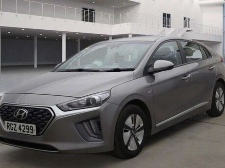 Hyundai IONIQ 1.6 h-GDi SE Connect DCT Euro 6 (s/s) 5dr 2