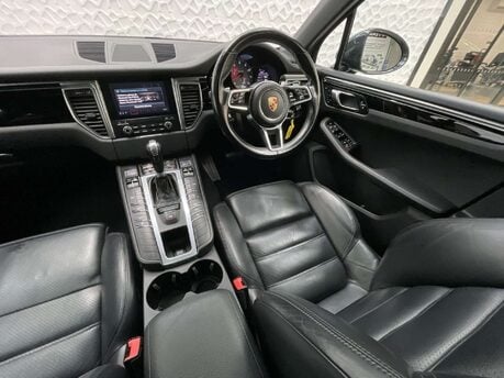 Porsche Macan 3.0 V6 S PDK 4WD Euro 6 (s/s) 5dr 18