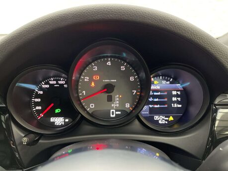 Porsche Macan 3.0 V6 S PDK 4WD Euro 6 (s/s) 5dr 6