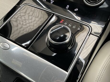 Land Rover Range Rover Velar 2.0 D240 R-Dynamic HSE Auto 4WD Euro 6 (s/s) 5dr 31