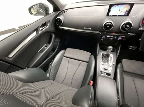 Audi A3 2.0 TDI Black Edition Sportback S Tronic Euro 6 (s/s) 5dr 27