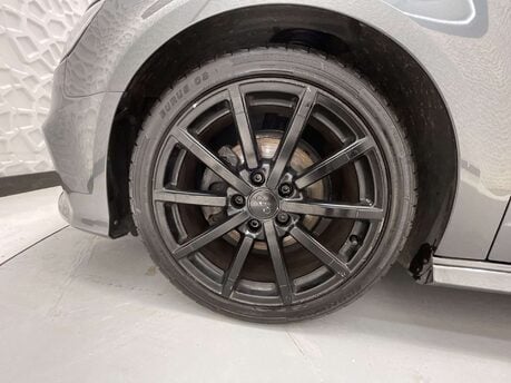 Audi A3 2.0 TDI Black Edition Sportback S Tronic Euro 6 (s/s) 5dr 9
