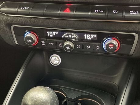 Audi A3 2.0 TDI Black Edition Sportback S Tronic Euro 6 (s/s) 5dr 33