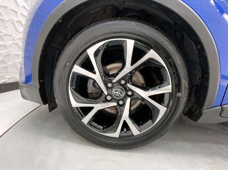 Toyota C-HR 1.8 VVT-h Dynamic CVT Euro 6 (s/s) 5dr 9