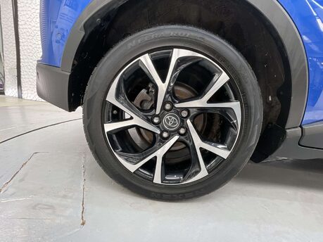 Toyota C-HR 1.8 VVT-h Dynamic CVT Euro 6 (s/s) 5dr 45