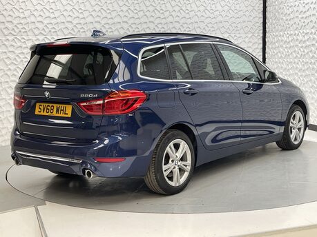 BMW 2 Series 2.0 220d Luxury Auto xDrive Euro 6 (s/s) 5dr 7