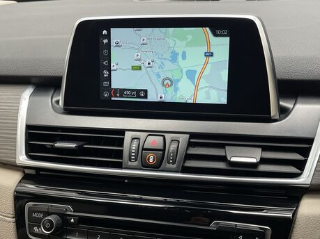 BMW 2 Series 2.0 220d Luxury Auto xDrive Euro 6 (s/s) 5dr 27