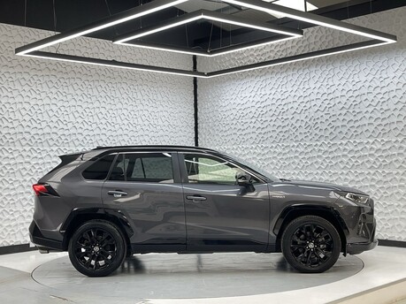 Toyota Rav4 2.5 VVT-h Dynamic CVT 4WD Euro 6 (s/s) 5dr 8