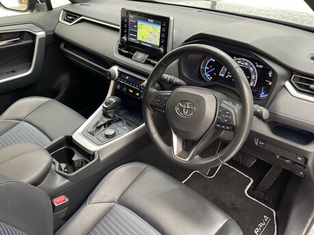 Toyota Rav4 2.5 VVT-h Dynamic CVT 4WD Euro 6 (s/s) 5dr 10