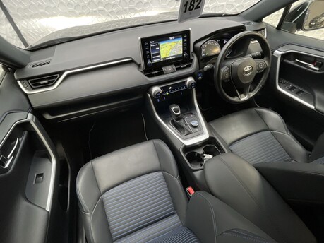 Toyota Rav4 2.5 VVT-h Dynamic CVT 4WD Euro 6 (s/s) 5dr 16