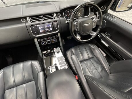 Land Rover Range Rover 3.0 TD V6 Autobiography Auto 4WD Euro 6 (s/s) 5dr 14