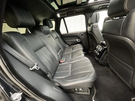 Land Rover Range Rover 3.0 TD V6 Autobiography Auto 4WD Euro 6 (s/s) 5dr 34