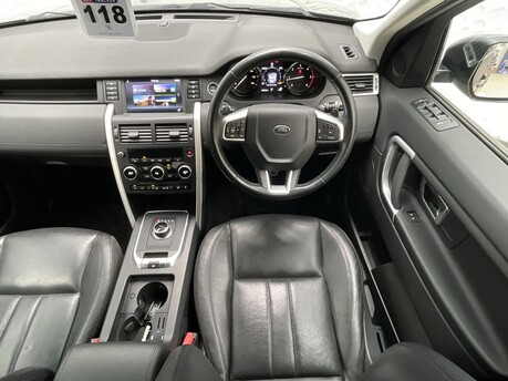 Land Rover Discovery Sport 2.0 TD4 SE Tech Auto 4WD Euro 6 (s/s) 5dr 13