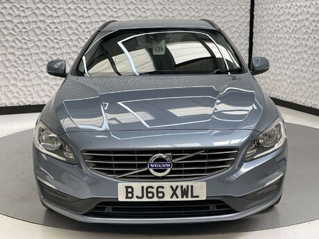Volvo V60 2.4 D5 Twin Engine SE Nav Auto AWD Euro 6 (s/s) 5dr 12