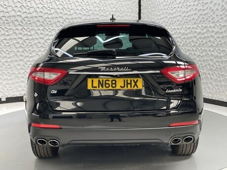 Maserati Levante 3.0D V6 ZF 4WD Euro 6 (s/s) 5dr 6