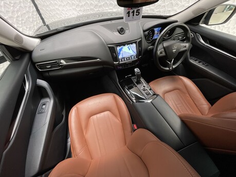 Maserati Levante 3.0D V6 ZF 4WD Euro 6 (s/s) 5dr 16