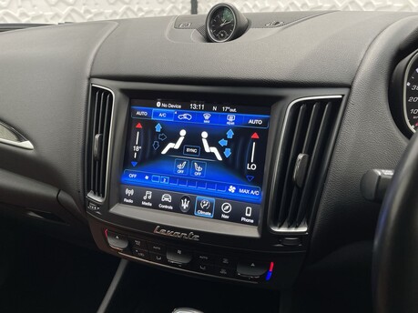 Maserati Levante 3.0D V6 ZF 4WD Euro 6 (s/s) 5dr 29
