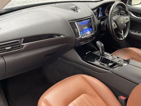 Maserati Levante 3.0D V6 ZF 4WD Euro 6 (s/s) 5dr 11