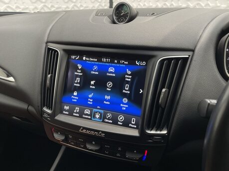 Maserati Levante 3.0D V6 ZF 4WD Euro 6 (s/s) 5dr 27