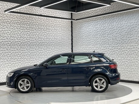 Audi A3 1.0 TFSI 30 SE Technik Sportback Euro 6 (s/s) 5dr 4