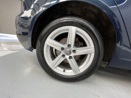 Audi A3 1.0 TFSI 30 SE Technik Sportback Euro 6 (s/s) 5dr 41