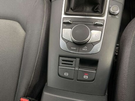 Audi A3 1.0 TFSI 30 SE Technik Sportback Euro 6 (s/s) 5dr 35