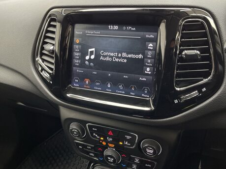 Jeep Compass 1.4T MultiAirII Limited Auto 4WD Euro 6 (s/s) 5dr 23