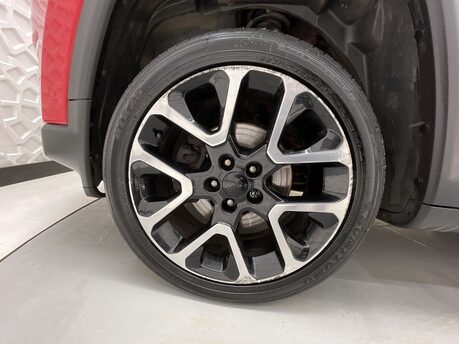 Jeep Compass 1.4T MultiAirII Limited Auto 4WD Euro 6 (s/s) 5dr 38